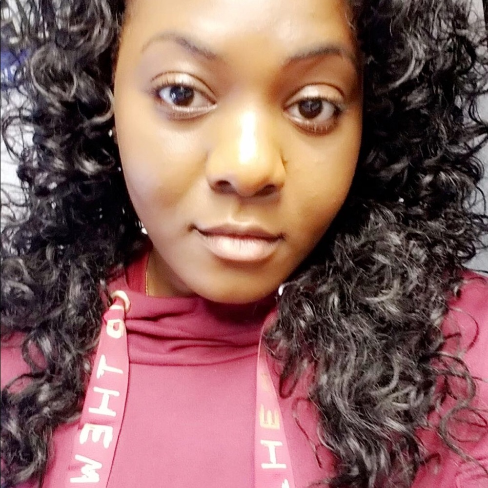 Meet your Posher, Nicke